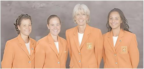 Dewi-Claire Schreefel, Myrte Eikenaar, Joyce Heyster, Marie-Louise Weeda